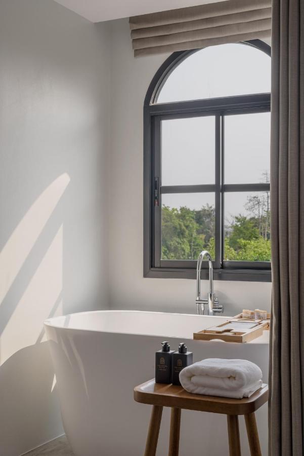 The Motifs Eco Hotel - Sha Extra Plus Chanthaburi Extérieur photo